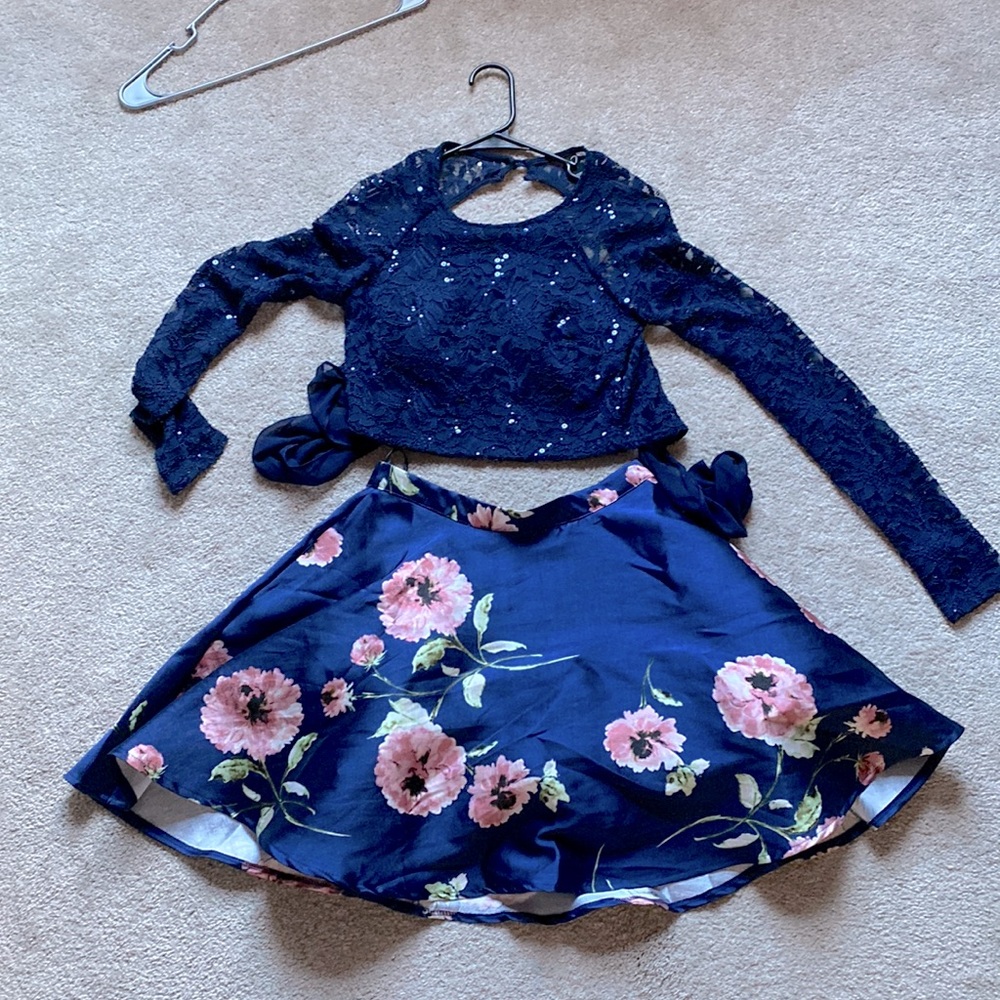 FORMAL OUTFIT FROM WINDSOR